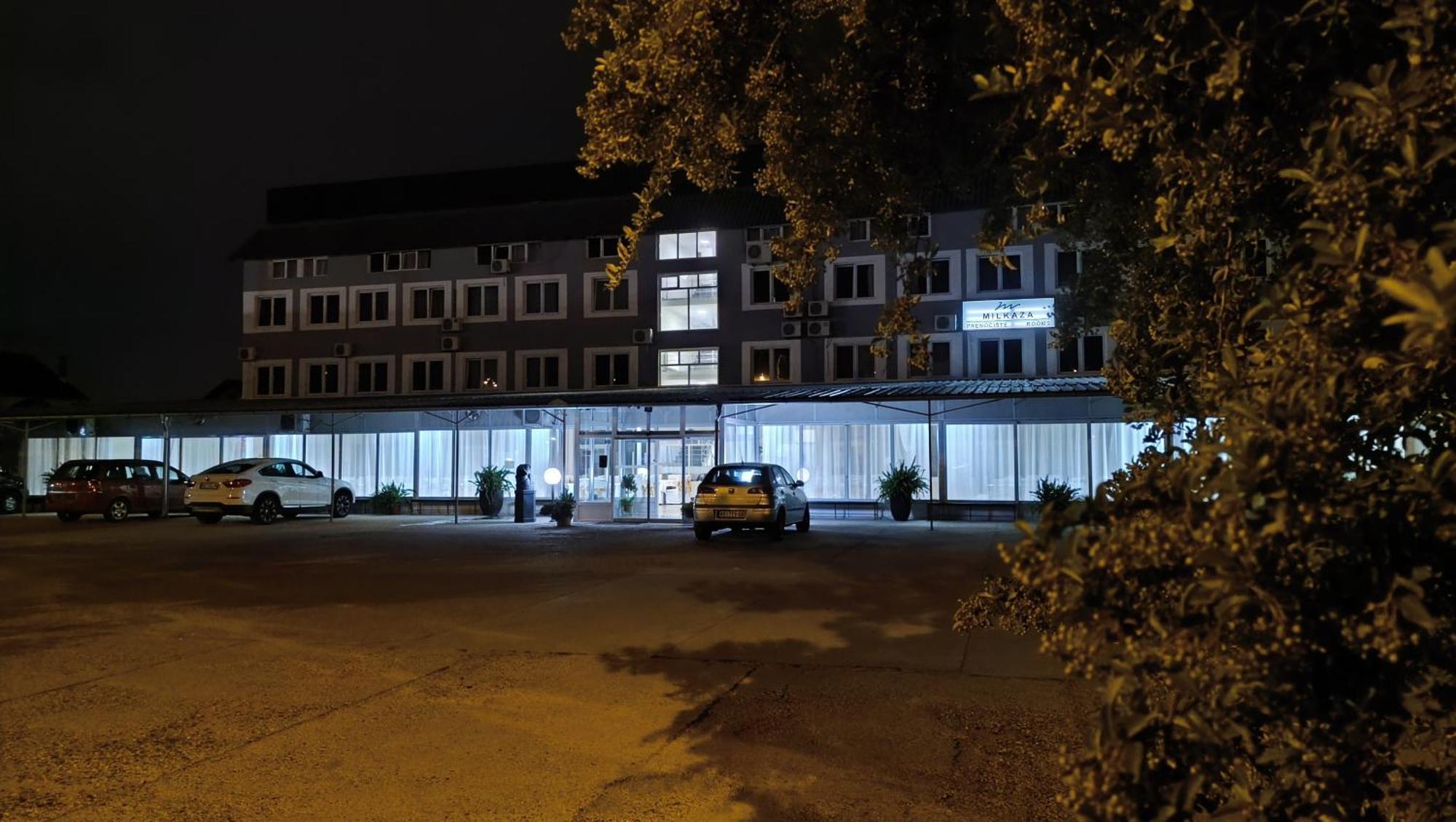 Hostel Milkaza Novi Sad Exterior photo